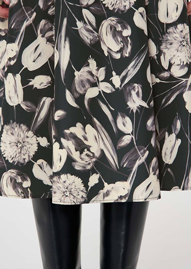 Black with ecru tulip print skirt Joe Craie TARA JARMON UK