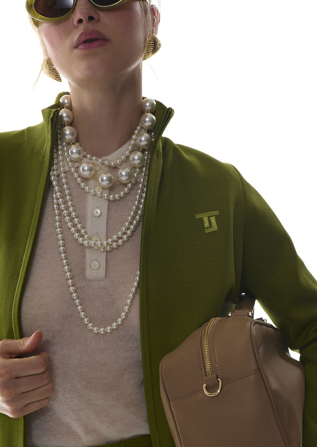 Belladonna Necklace ecru with large beads Off-white TARA JARMON UK