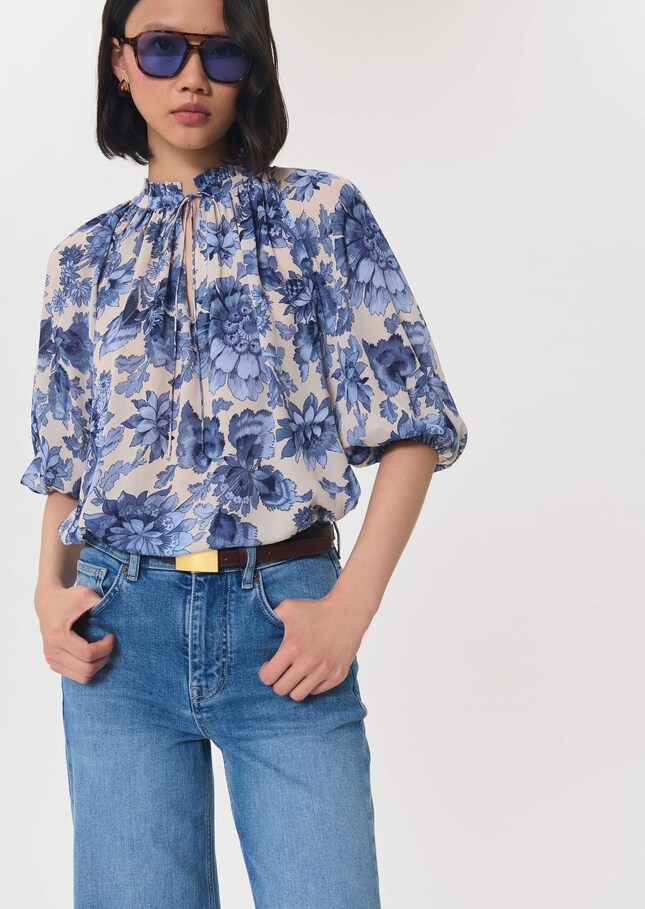 Top Tomaso flowing blue floral print with puff sleeves Off-white TARA JARMON UK